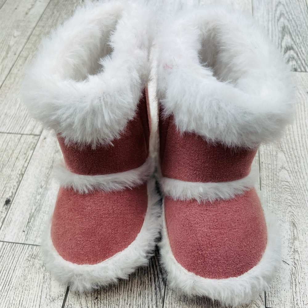 Pink faux fur lined boots
